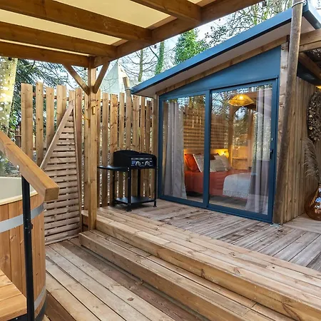 Camping D'Aleth Saint-Malo-de-Beignon Exterior photo